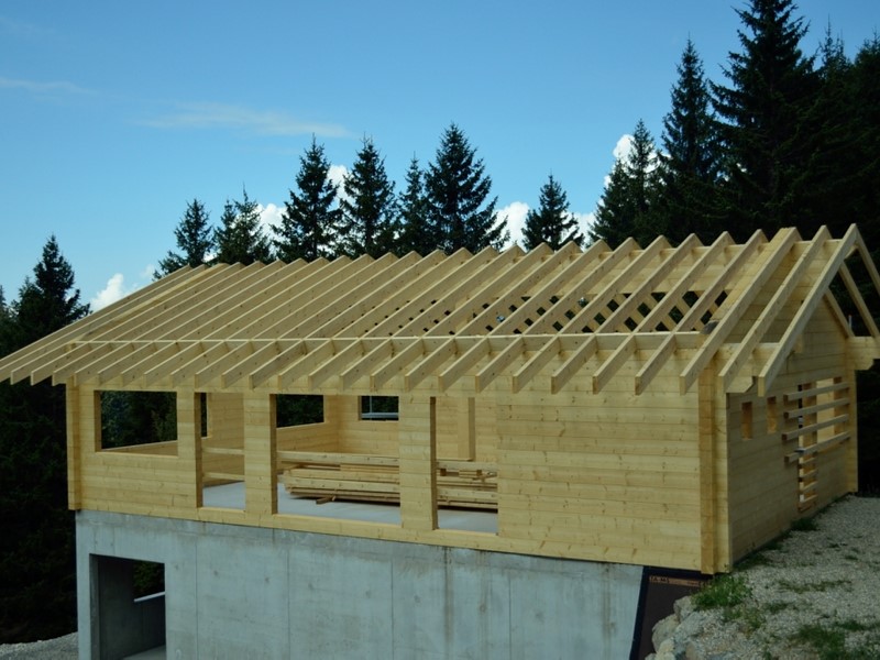 Scierie Nier : découpe bois de charpente Var - fabrication d'élément chalet Varces-Allières-et-Risset